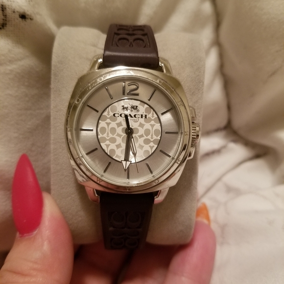 Coach Watch - Picture 1 of 3